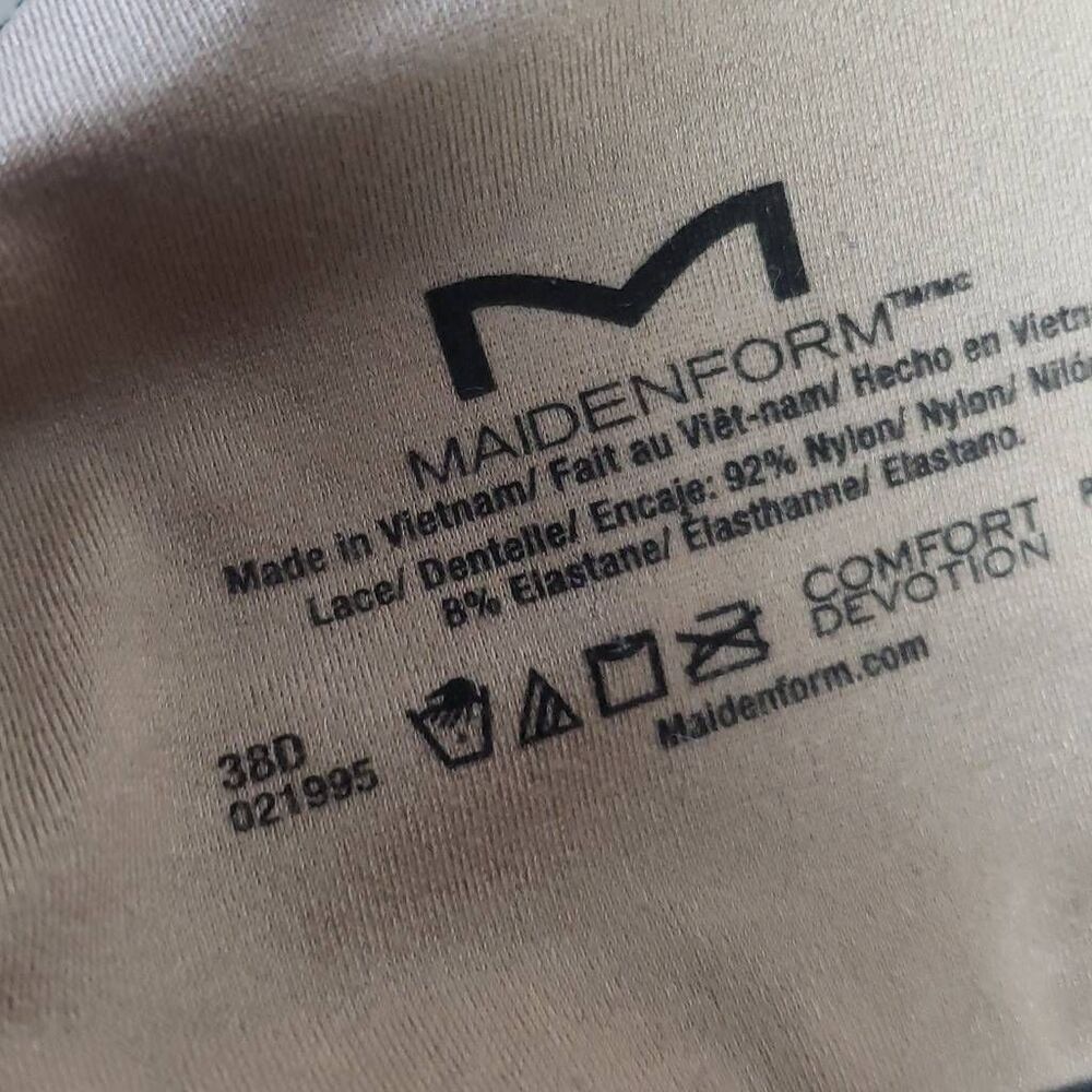 Made In Form‎ Laced Bra 38D - Picture 9 of 12